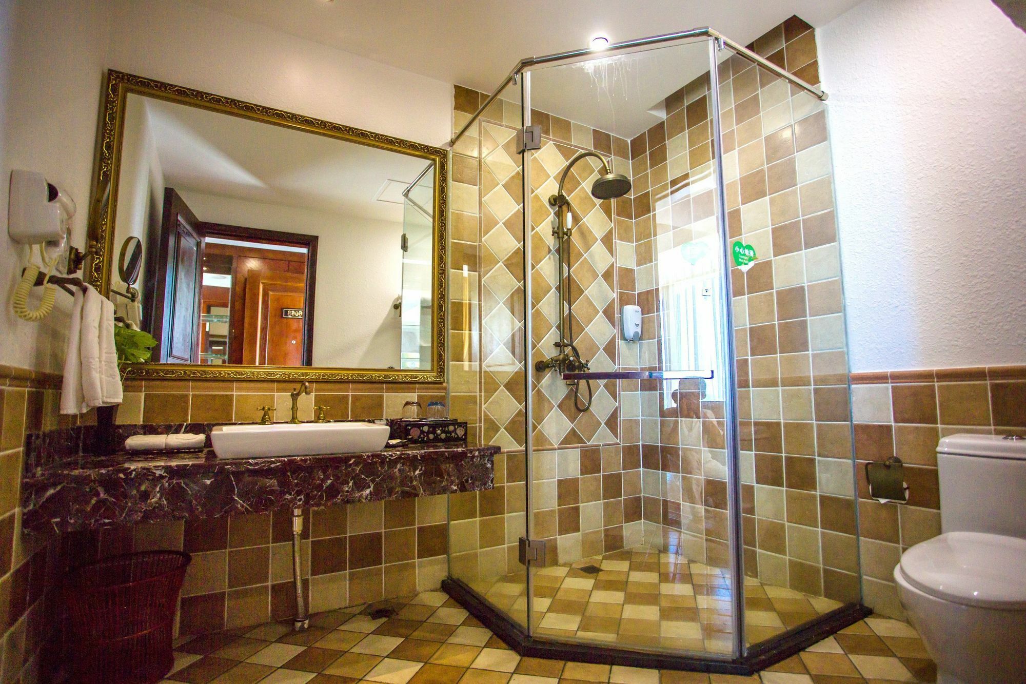 Sisuo Seaview Hotel Санья Екстер'єр фото